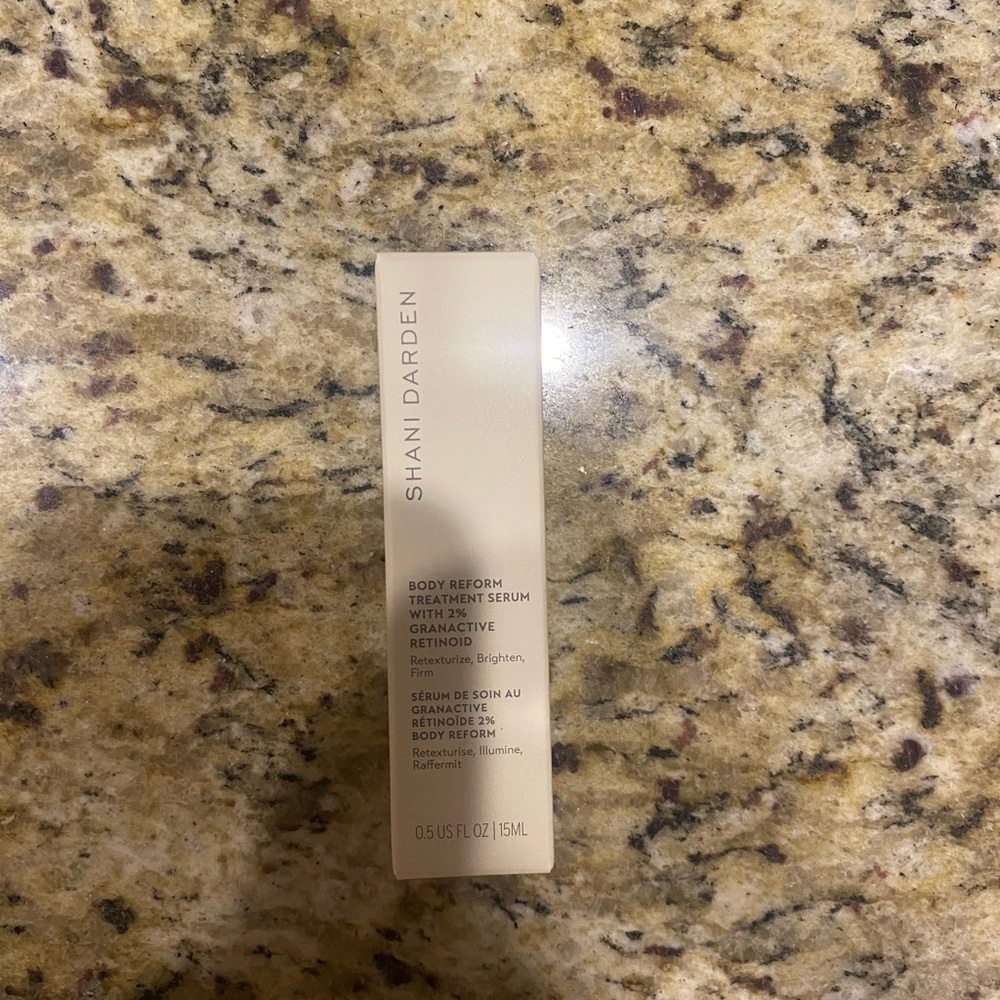 NIB Shani Darden body serum